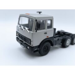 (Уценка!) 1:43 Масштабная модель МАЗ-6422 (ранний) седельный тягач, серый