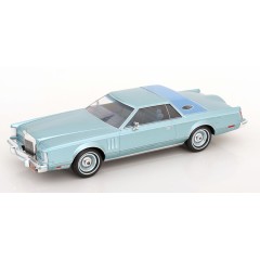 1:18 Масштабная модель LINCOLN Continental Mark V 1978 Light Blue