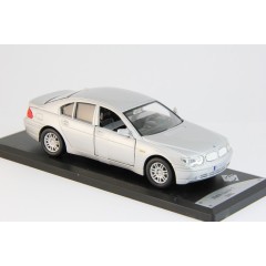 1:43 Масштабная модель BMW Serie 7 - 2005- Silver
