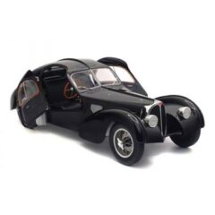 1:18 Масштабная модель Bugatti Typ 57 SC Atlantic (black)