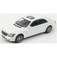 1:43 Масштабная модель Maybach 57 S 2005 (White)