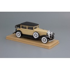 1:43 Масштабная модель Cadillac 452A (beige/black)
