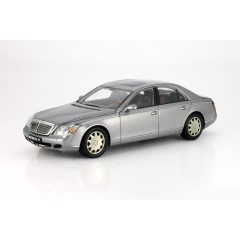 1:18 Масштабная модель Maybach 57 SWB (Himalayas Grey Middle / Himalayas Grey Bright Met.)