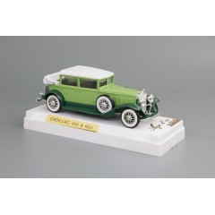1:43 Масштабная модель Cadillac 452A (green/brown)