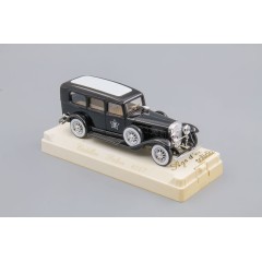 1:43 Масштабная модель Cadillac V16 Police (black)