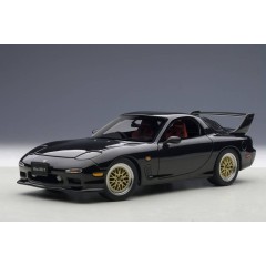 1:18 Масштабная модель Mazda Efini RX-7 (FD) tuned version 1991 (brilliant black)