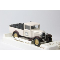 1:43 Масштабная модель Citroen C4F Charbonnier