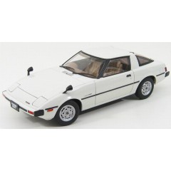1:18 Масштабная модель Mazda Savanna RX-7 (SA) (Aurora White)