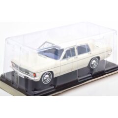 1:24 Масштабная модель OPEL Admiral B 1969 White