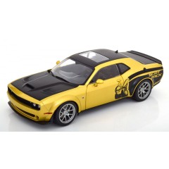 1:18 Масштабная модель Dodge Challenger R/T Scat Pack Widebody – Streetfighter Goldrush – 2020