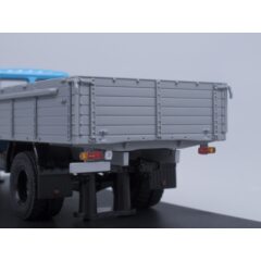 1:43 Масштабная модель 3307 (двигатель ЗМЗ-513) дерев. борт (голубой-серый)