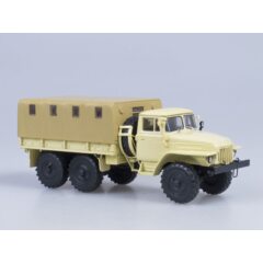 1:43 Масштабная модель 375Д бортовой с тентом (бежевый)