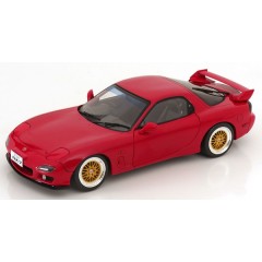 1:18 Масштабная модель Mazda RX-7 FD RS (red)