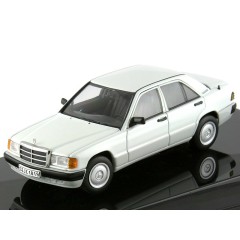 1:43 Масштабная модель Mercedes-Benz 190E 2.0L 1990 (Arctic White)