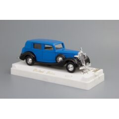 1:43 Масштабная модель Packard Sedan (blue/black)