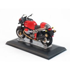 1:24 Масштабная модель Moto Guzzi V11 Sport Rosso Mandello