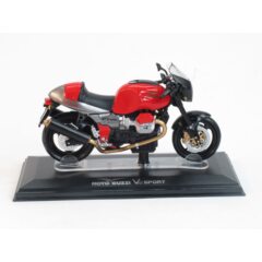 1:24 Масштабная модель Moto Guzzi V11 Sport Rosso Mandello