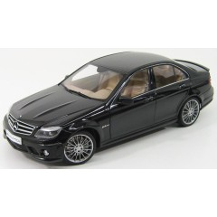 1:18 Масштабная модель Mercedes-Benz C63 AMG (Black) с кожанными сиденьями