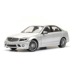 1:18 Масштабная модель Mercedes-Benz C63 AMG (с кожаными сиденьями) (silver)