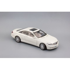 1:18 Масштабная модель Mercedes-Benz CL-Class Coupe C216 (2006), white met.
