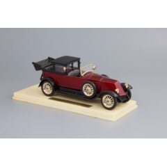 1:43 Масштабная модель Renault 40CV (dark red)
