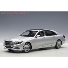 1:18 Масштабная модель Mercedes-Benz Maybach S-Klasse S600 (SWB) 2015 (silver)