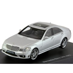 1:43 Масштабная модель Mercedes-Benz S-Class S63 AMG (Silver)