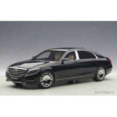 1:18 Масштабная модель Mercedes-Maybach S-Klasse S600 (SWB) 2015 (black)