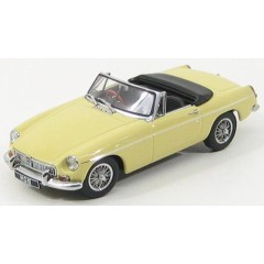 1:43 Масштабная модель MG B Roadster MkII 1969 Yellow