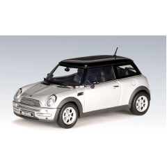 1:43 Масштабная модель MINI Cooper - Silver 2001