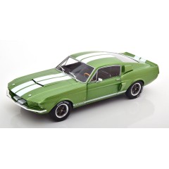 1:18 Масштабная модель Shelby GT 500 (greenmet.)