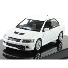 1:43 Масштабная модель Mitsubishi Lancer Evo VII Street (White)