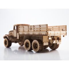 1:35 Сборная модель КрАЗ-255 Бортовой