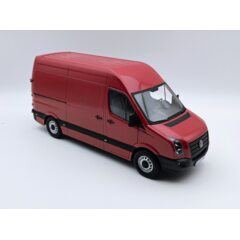 1:24 Масштабная модель VOLKSWAGEN Crafter Van, red