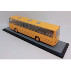 1:43 Масштабная модель Автобус Икарус-260.01 янтарный, г. Ленинград