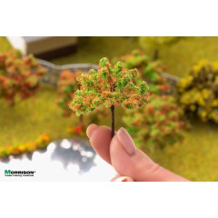 Красное цветущее дерево 5 см.