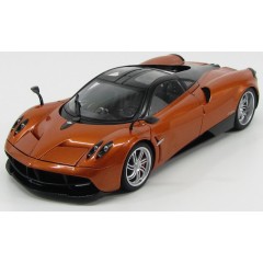 1:18 Масштабная модель Pagani Huayra 2011 (Bronze)