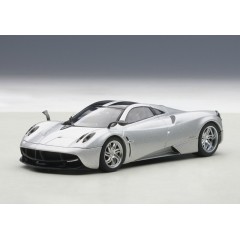 1:43 Масштабная модель Pagani Huayra 2011 (grey)