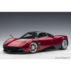 1:12 Масштабная модель Pagani Huayra 2011 (red)