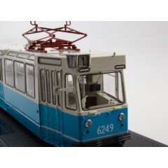 1:43 Масштабная модель Трамвай ЛМ-68 (бело-голубой)
