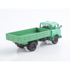 1:43 Легендарные грузовики СССР №105 - МАЗ-500 бортовой