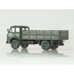1:43 Масштабная модель МАЗ-500АШ бортовой