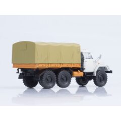 1:43 Масштабная модель ЗИЛ-131 бортовой с тентом, Автоэкспорт