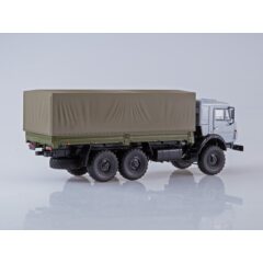 1:43 Масштабная модель КАМАЗ-53501 6x6 бортовой