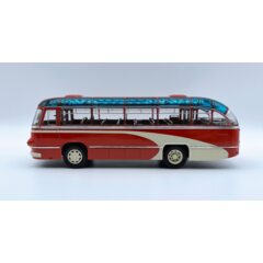 1:43 Масштабная модель Автобус ЛАЗ 695 городской Фестивальный, красный