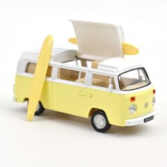 1:43 Масштабная модель VW T2 Combi Camper Van с досками для серфинга 1973 Pastel Yellow