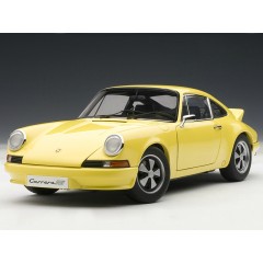 1:18 Масштабная модель Porsche 911 Carrera RS 2.7 1973 (Light Yellow - Standard Version)