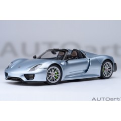 1:18 Масштабная модель Porsche 918 Spyder Weissach Package 2013 (liquid metal chrome blue)