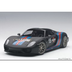 1:18 Масштабная модель Porsche 918 Spyder Weissach Package 2013 (matt black, martini livery)