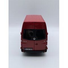1:24 Масштабная модель VOLKSWAGEN Crafter Bus, red